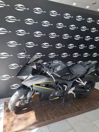 Honda CBR650R 2026 | 694 km