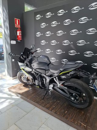 Honda CBR650R 2026 | 694 km