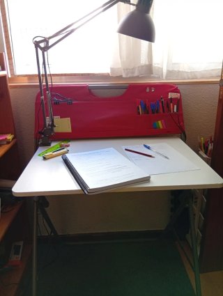 Mesa plegable para estudio