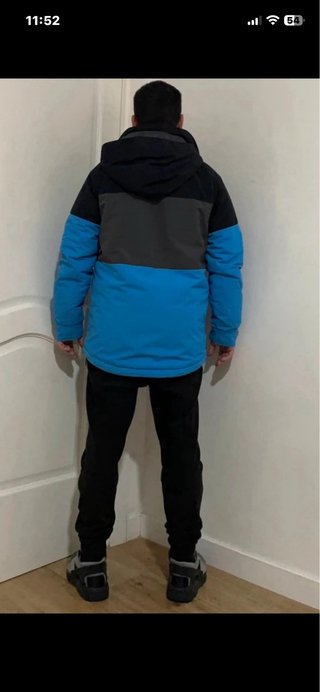 Chaqueta Burton Negra y Azul