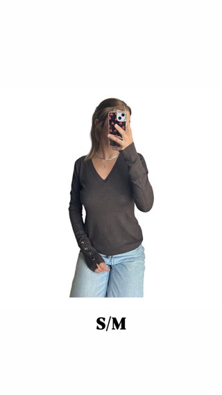 Camisola feminina de malha Nova, sem uso