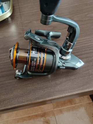 Carrete de pesca PLUSINNO