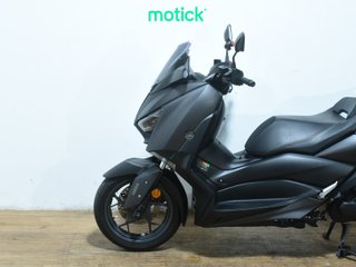 YAMAHA XMAX 125