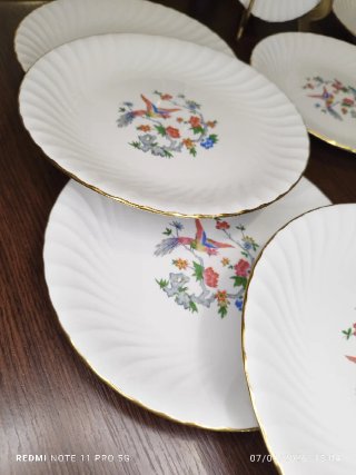 12 Platos Llanos y 1 Salsera Porcelana Francesa