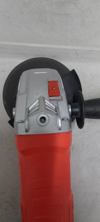 Radial nueva de 1400 w y disco de 125 mm