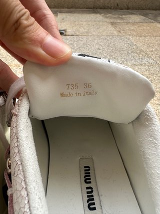 Sneakers Miu Miu Bianche con Cristalli