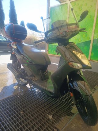 Kymco Agility 125cc Negra