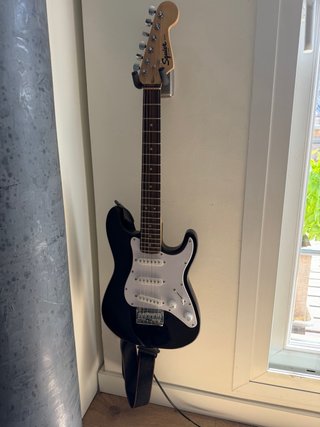 Guitarra Squier Mini Stratocaster Fender