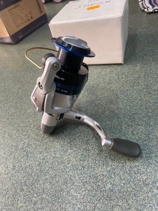 Carrete Okuma Safina SNa-40.