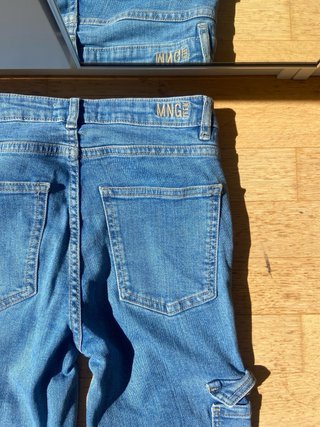 Pantalones vaqueros cargo campana