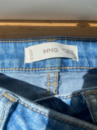 Pantalones vaqueros cargo campana