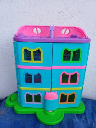 Casa de Muñecas Gabby Arcoíris