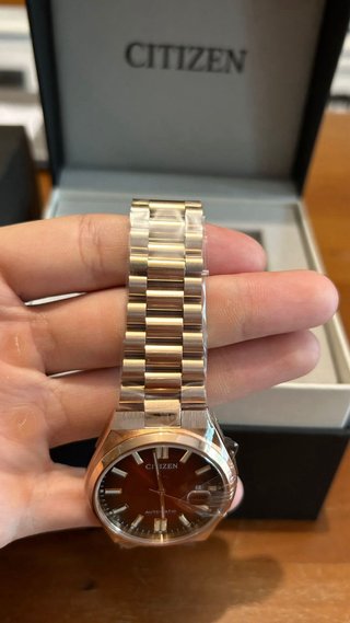 Citizen Tsuyosa Oro Rosa Rojo Automático 40mm