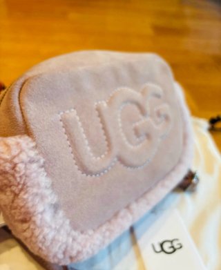 Bolso UGG rosa