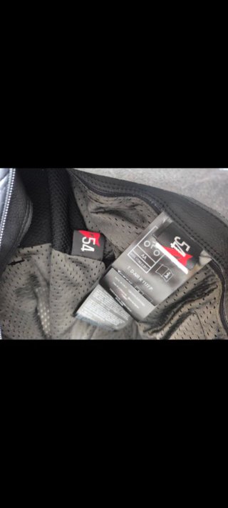Mono Dainese con Airbag Talla 54