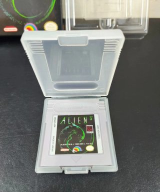 Nintendo Game Boy Alien 3