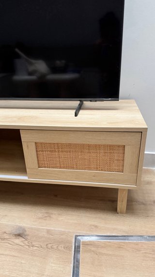 Mueble TV madera y ratán