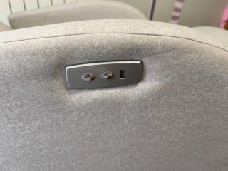 Sillón mecedora de lactancia  con Motor eléctrico.