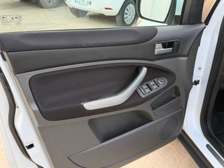 Ford Kuga 2011