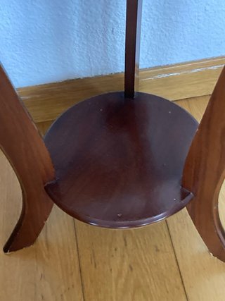 Mesa auxiliar redonda de madera