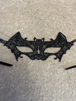 Disfraz Vampiresa Niña: Capa y Accesorios