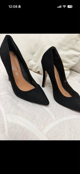 Zapatos de tacón negros talla 38