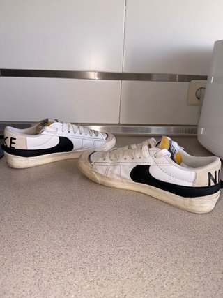 Zapatillas Nike Blazer Mid '77 Blancas/Negras