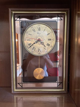 Reloj de pared Miera con péndulo
