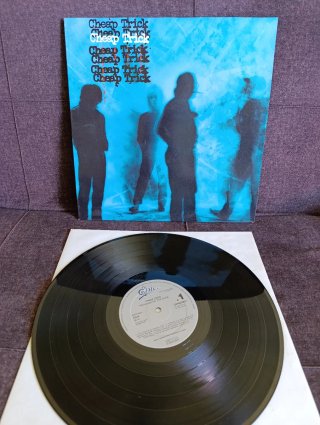 Cheap Trick - Standing on the Edge LP