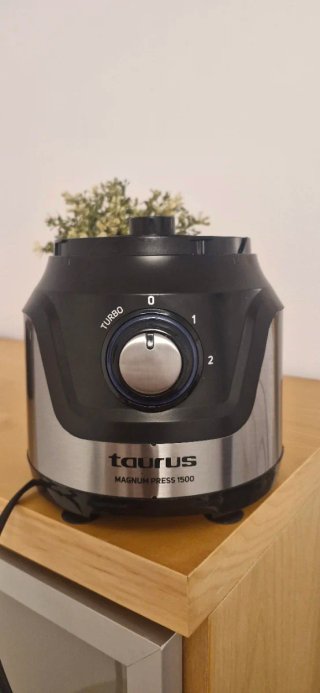 Trituradora Taurus Magnum Press 1500