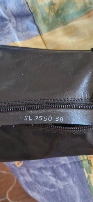 Botas de piel caña alta Talla 38