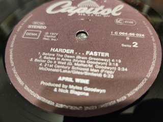 Vinilo April Wine - Harder.....Faster (1979)