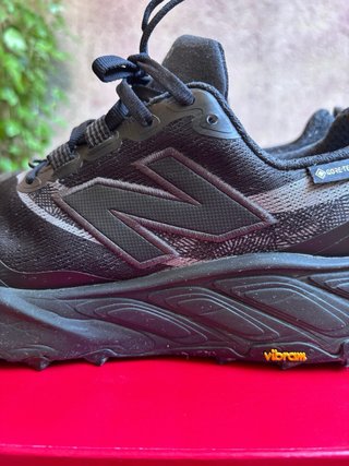 Zapatillas New Balance Trail Gore-Tex Talla 42