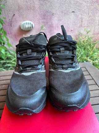 Zapatillas New Balance Trail Gore-Tex Talla 42