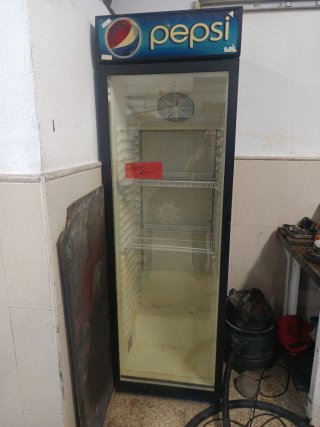 Nevera industrial Pepsi