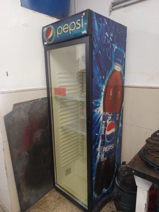 Nevera industrial Pepsi