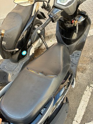 Sym Symphony 125 ST Scooter