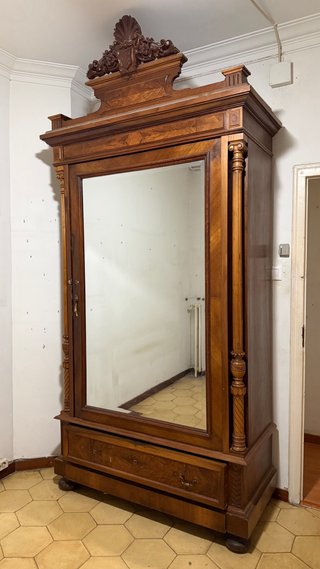 Armario ropero antiguo madera espejo
