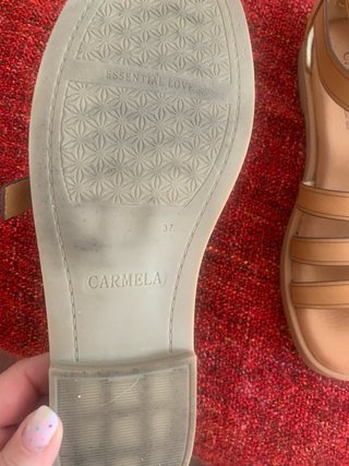 Sandalias romanas marrones de cuero