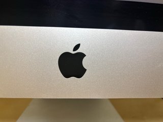 IMAC 21,5 Finales 2013, teclado,ratón, kanex KTU10