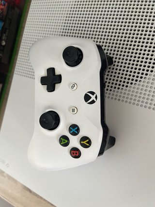 Xbox One S Minecraft Edition