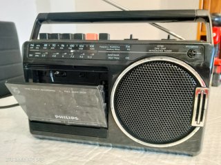 Radio Cassette Philips D7181/31R Negra