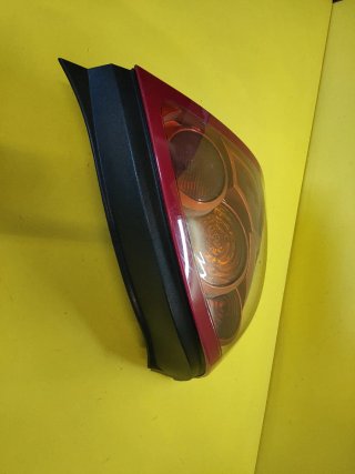 PILOTO TRASERO IZQUIERDO NISSAN ALMERA II N16