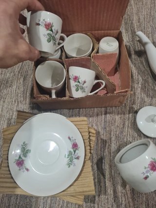 Juego de té porcelana flores rosas