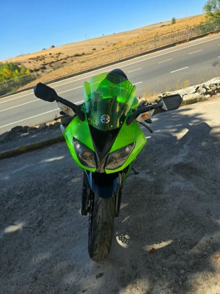 KAWASAKI ZX10R 2009