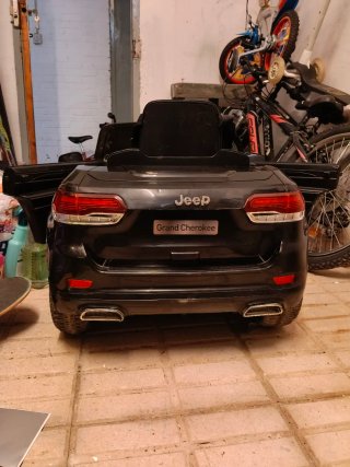 Coche Eléctrico Jeep Grand Cherokee 4x4