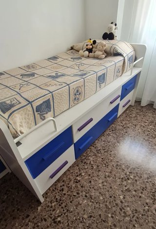 !!URGE VENTA¡¡¡ Cama compacta con cajones