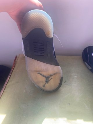 Jordan 5 Metallic Negro Gris