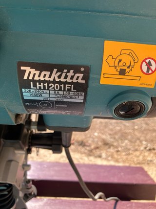 Ingletadora Makita Profesional