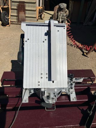 Ingletadora Makita Profesional